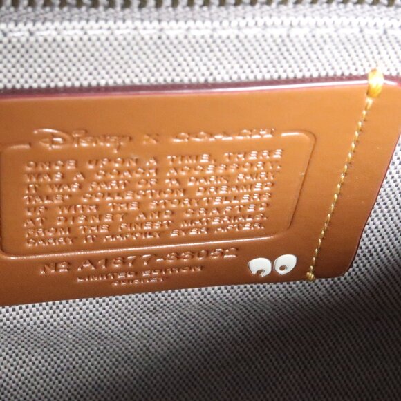 RARE | Vintage Coach | Disney Collection | designer wristlet | NEW, Excellent - Picture 4 of 4